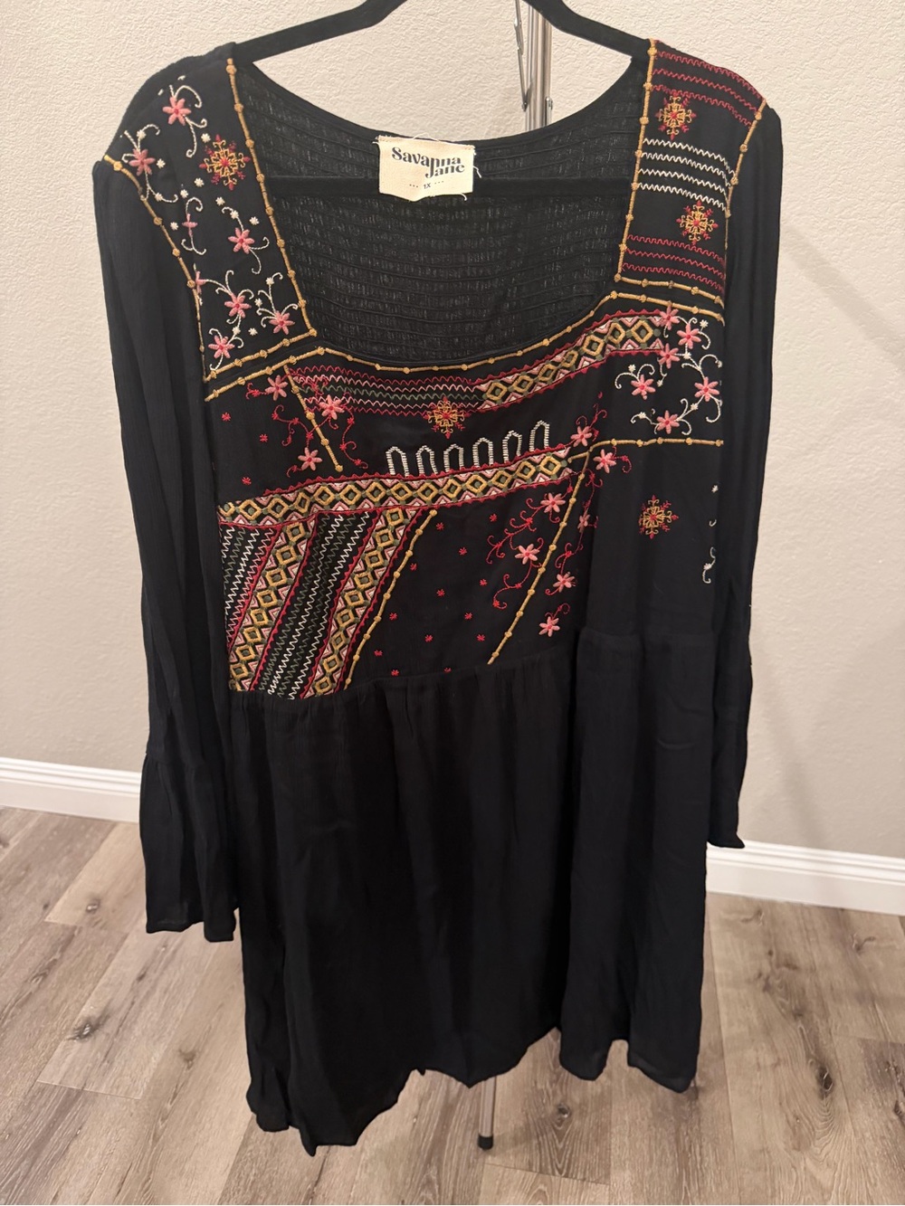 Savanna Jane Long Sleeve Embroidered Knee Length Dress Black Boho Plus Sz 1X